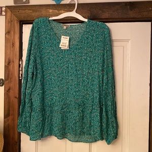 Nwt ladies Pleione top